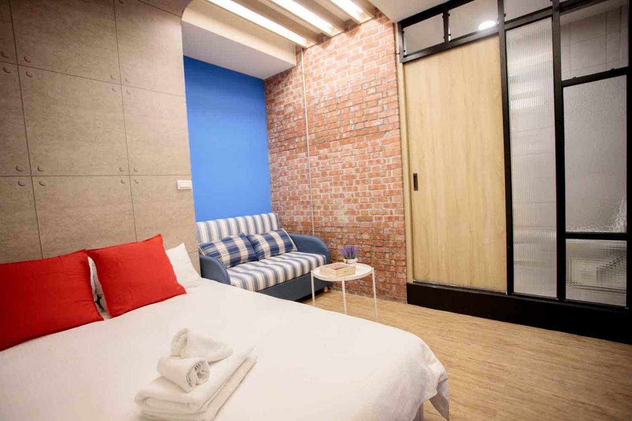 Bird Series B&B&Hostel複合式民宿#本國旅客須先匯款 Tainan Extérieur photo