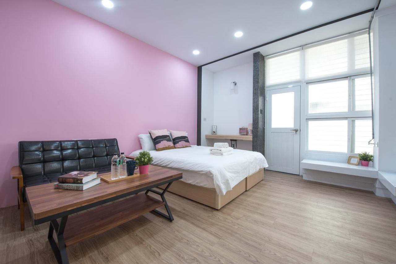 Bird Series B&B&Hostel複合式民宿#本國旅客須先匯款 Tainan Extérieur photo