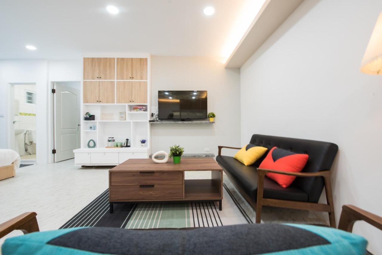 Bird Series B&B&Hostel複合式民宿#本國旅客須先匯款 Tainan Extérieur photo